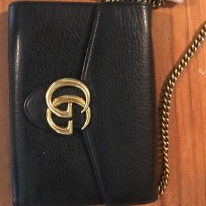 Gucci Marmont small black wallet on chain